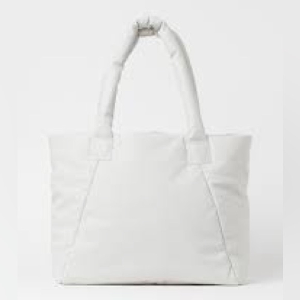 NWT H&M White Puffer Tote Bag Large - Picture 2 of 15
